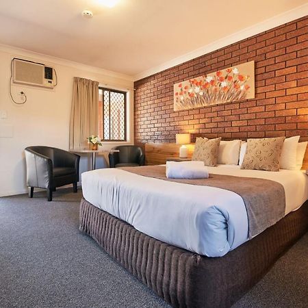 Ruthven Street Motor Inn Toowoomba Exterior foto