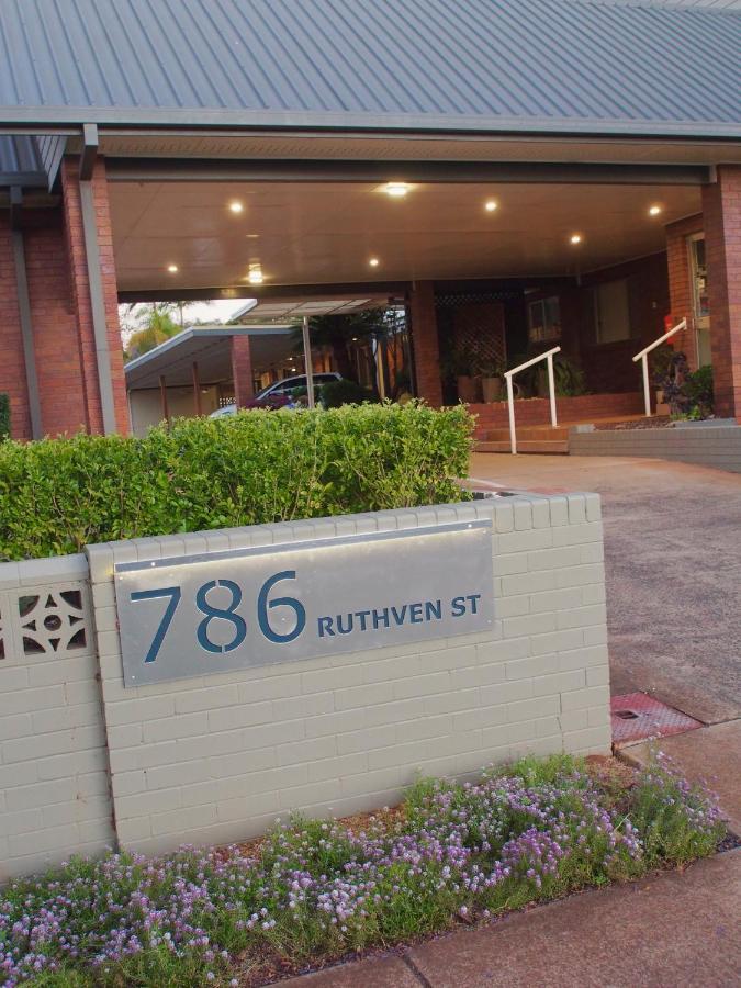 Ruthven Street Motor Inn Toowoomba Exterior foto